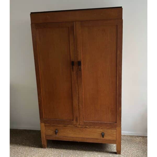 Dutch Art Deco, Amsterdamse School cabinet, 1920/30s