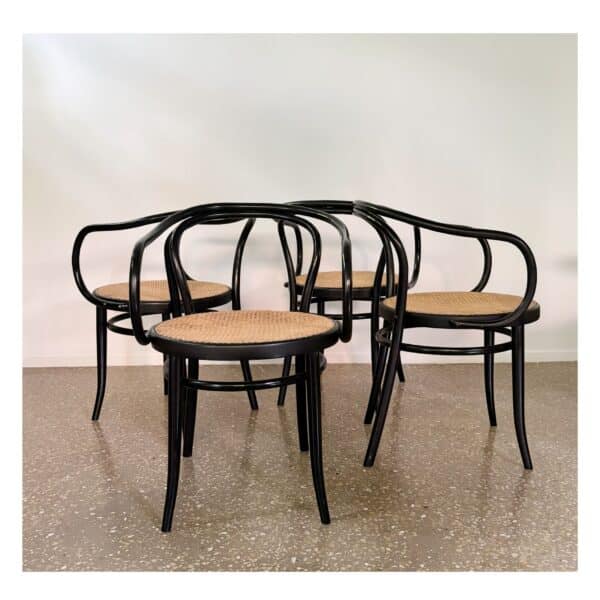 Set of 4 LIGNA (Thonet) arm chairs, model B9/209, 1970s