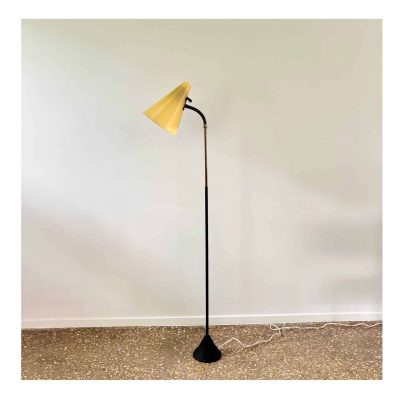 Floorlamp yellow shade H. Bergstrom 2