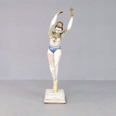 Statue ballerina Paris France 6