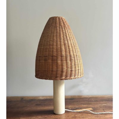 Table lamp albaster base
