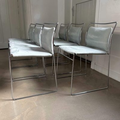 Tulu chairs 11